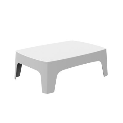 Location Table basse Solid Noir ou blanc chez Solution Mobilier spécialiste de la location de mobilier événementiel à Toulouse